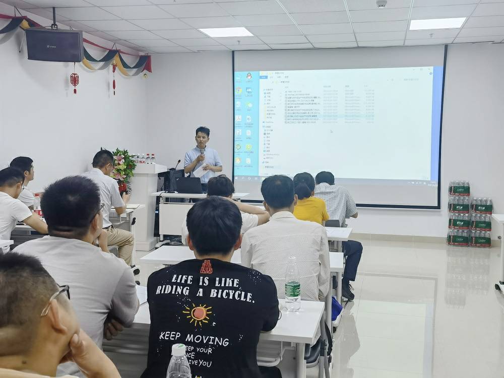 米兰官方站页面登录入口-米兰MiLan(中国)药业技术交流会 (3) - 副本.jpg